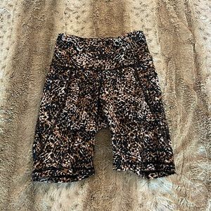 Old Navy Active High Waisted Printed Biker Shorts